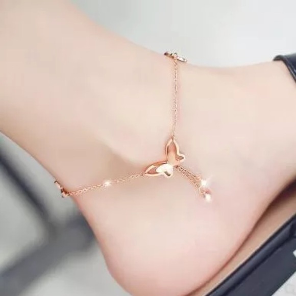 Jewelry - Simple Wild Simple Adjustable Butterfly crystal